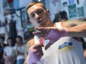 Чемпионский бой Усик vs Гловацки покажут на украинском ТВ