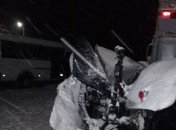 В Сумской области маршрутка столкнулась с трактором, пострадали 5 человек