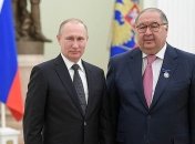 На фото — путін і Алішер Усманов