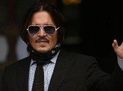 Обстановка по кайфу: Эмбер Херд унизила Джонни Деппа в суде