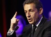 Миллионный подписчик Саркози в "Facebook" проведет день с политиком