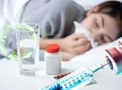 Вакцинация не убережет от заражения гриппом, но снизит риск осложнений, отмечают врачи. Фото Коллаж "Телеграфа"