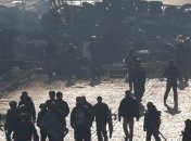 Новости Майдана: активисты освободили задержанных военнослужащих ВВ 