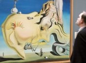 На аукционе уйдет портрет Дали