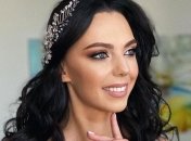 Племянница Софии Ротару поделилась новым свадебным фото в дизайнерском платье