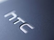 В Сеть попали реальные снимки смартфона HTC One X10