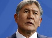 Спецназ отошел от резиденции экс-президента Киргизии