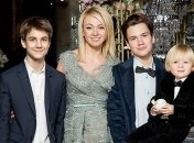 Сын Рудковской показал профессиональное исполнение спортивных элементов