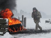 Сутки на Донбассе: 25 декабря ранен украинский военный