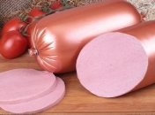 Кости и вредные добавки: какую колбасу лучше не покупать