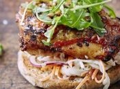 Горячие бутерброды с курицей и сыром - пальчики оближешь!