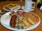 Что едят на завтрак люди из разных стран мира (Фото)