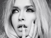 Вера Брежнева показала трогательное фото с сестрами