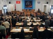 Избиратели референдума в Кыргызстане поддержали изменения в Конституции