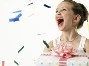 Что подарить на день рождения девочке от 1 до 10 лет