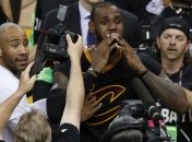 Леброн Джеймс пожертвовал $ 2,5 млн на выставку Мохаммеда Али