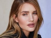 Рози Хантингтон-Уайтли делится любимым осенним фасоном