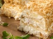 Рецепт дня: Закусочный "Наполеон" с сыром, ветчиной и ананасом