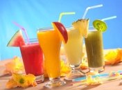 Самые полезные соки для детей осенью