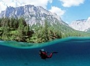 Уникальный парк в Австрии, который каждое лето превращается в озеро (Фото)