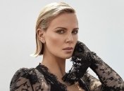 Неожиданно: Шарлиз Терон призналась, что находится в отношения (Фото)