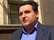 Россиянам могут запретить кеды и каблуки