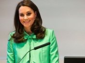 Кейт Миддлтон показала новый стильный образ 