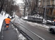 В "Киевавтодоре" рассказали, каким образом борются со снегом в столице