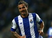 "Бока Хуниорс" расторг контракт с форвардом Освальдо