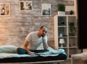 Такий чоловік просто сидить на місці