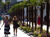 На море в Крыму уже отдохнуло более 3 млн человек