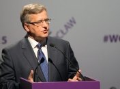 Коморовский: Перед сном Путин думает, как развалился СССР