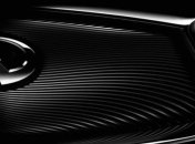 Infiniti дразнит новой моделью