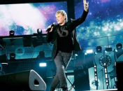 Российскому певцу отказали во въезде в Украину