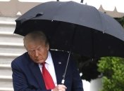 Twitter увидел в сообщении Трампа "угрозу причинения ущерба определенным группам"