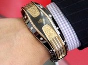 Самый дорогой "умный" браслет появился в продаже 