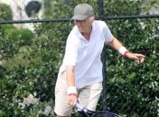 В Британии 69-летняя теннисистска победила молодую соперницу (Видео)