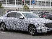 Mercedes покажет в Пекине удлиненный E-Class 
