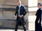 Дэвид и Виктория Бекхэм выставили на аукцион наряды с королевской свадьбы