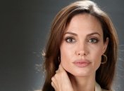 Анджелина Джоли возможно снимется в экранизации романа Агаты Кристи