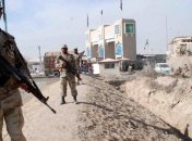 Трое пакистанских военных погибли на границе с Индией