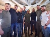 Стали известны подробности содержания военных в Турции