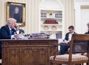 Трамп просит мировых лидеров звонить ему на личный мобильный