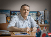 Леонид Каденюк