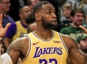 "Тосты и сладости": уникальная диета ЛеБрона