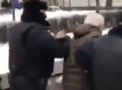 На каждого протестующего пять силовиков: видео массовых задержаний на митингах в поддержку Навального