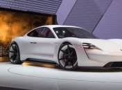 Porsche намерен выпустить электрический кроссовер к 2020 году