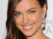 Ирина Шейк и Кейт Миддлтон покрасовались в одинаковых платьях