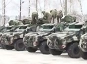 Бойцам "Азова" передали новую бронетехнику (Видео)