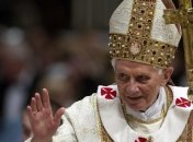 Папа Римский собирается отречься от престола (дополнено)